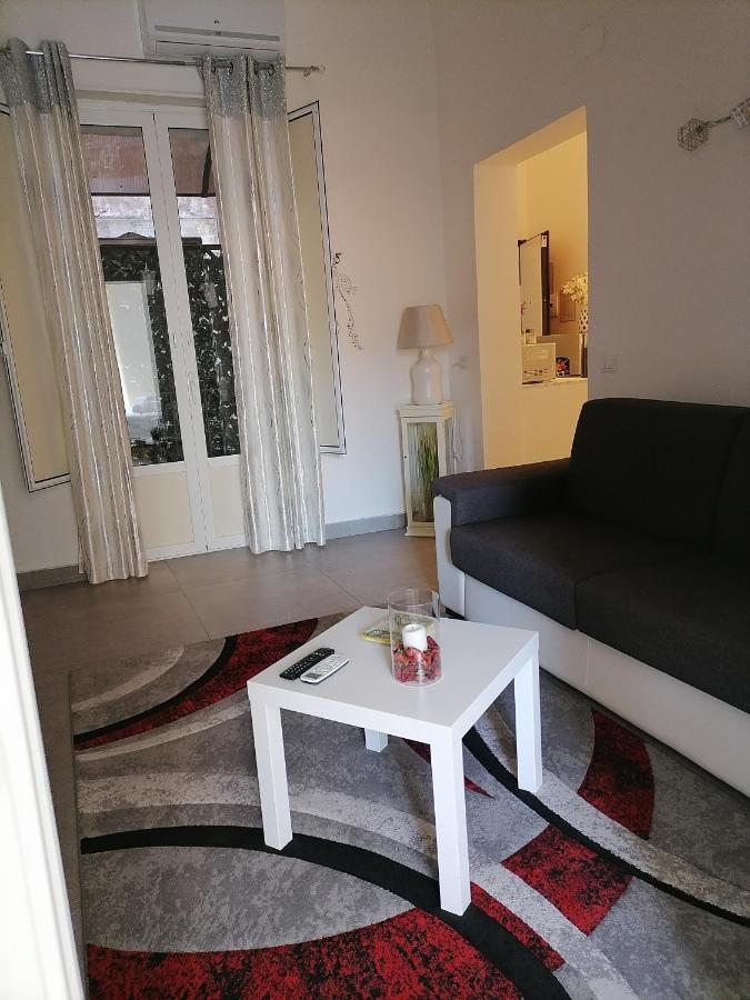 La Petite Suite Катания Экстерьер фото