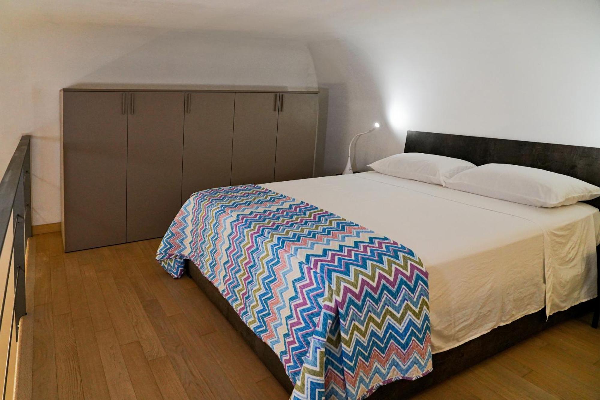 La Petite Suite Катания Экстерьер фото