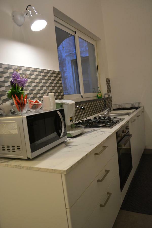 La Petite Suite Катания Экстерьер фото